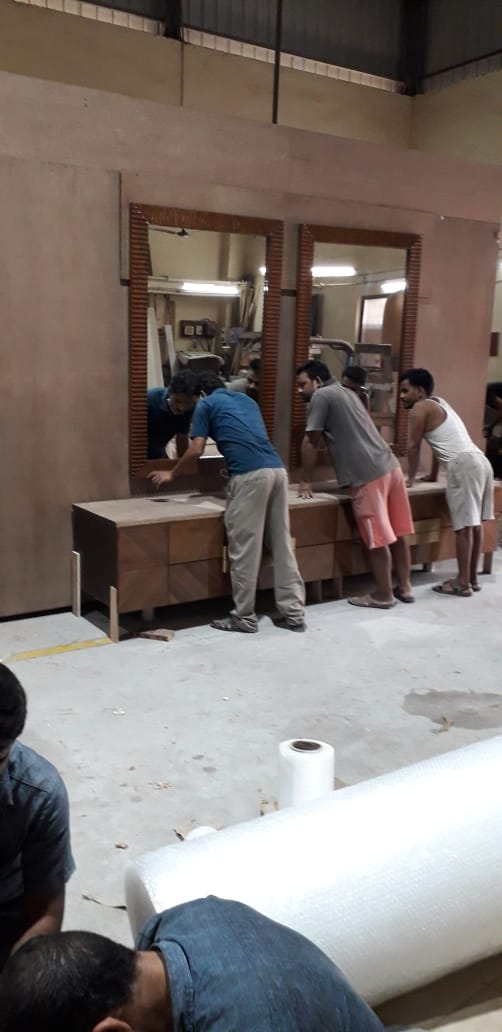 warehouse moving work